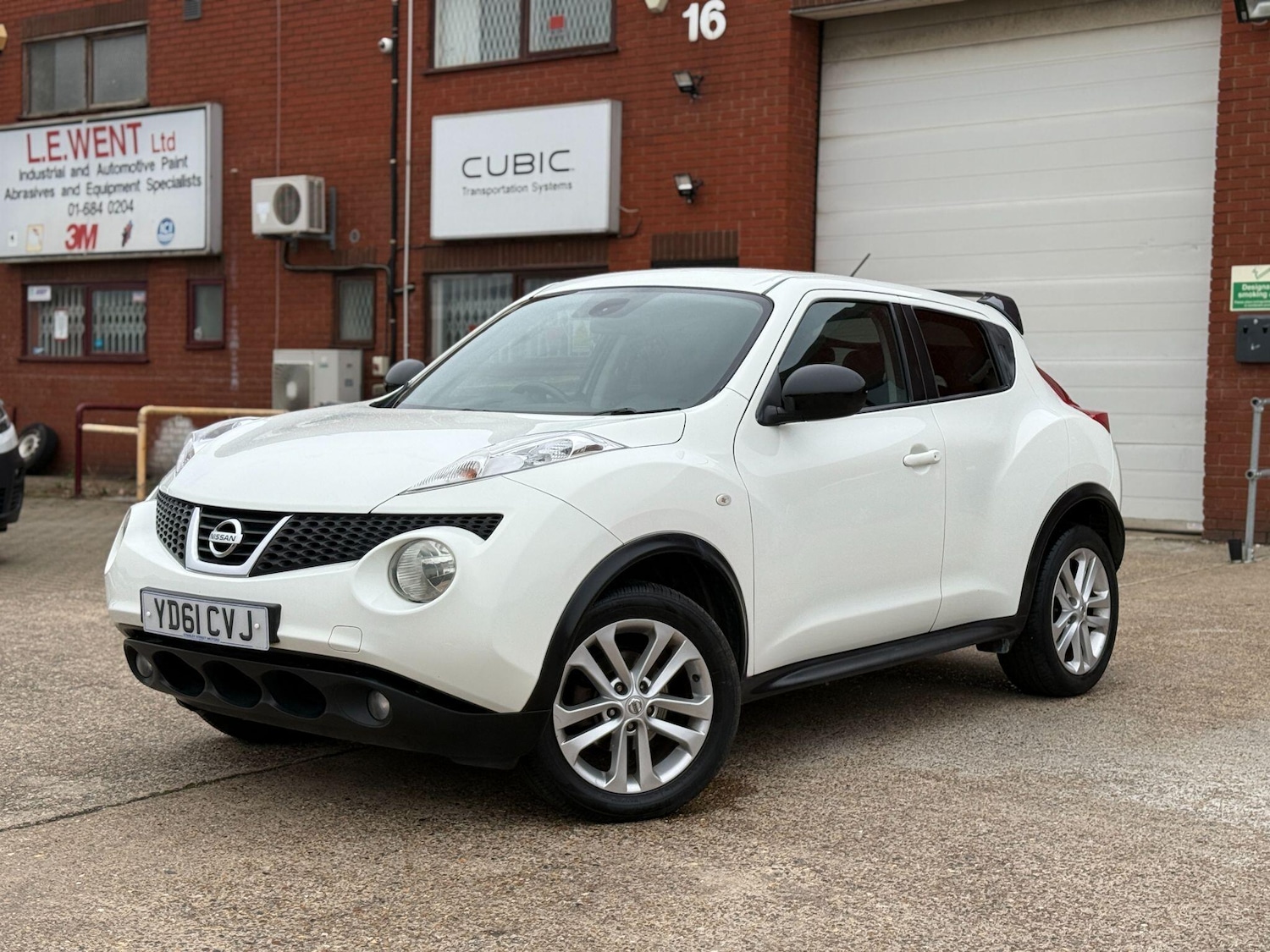 Used Nissan Juke 2011 for sale - 76381141: Photo 15