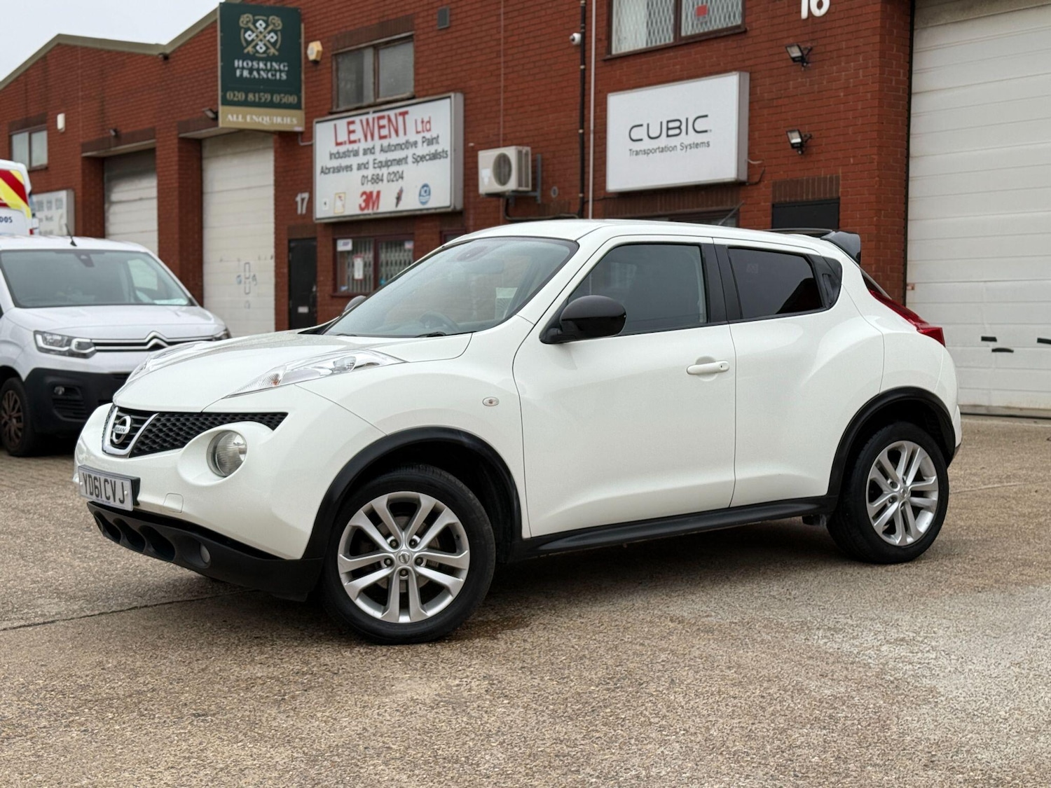 Used Nissan Juke 2011 for sale - 76381141: Photo 16