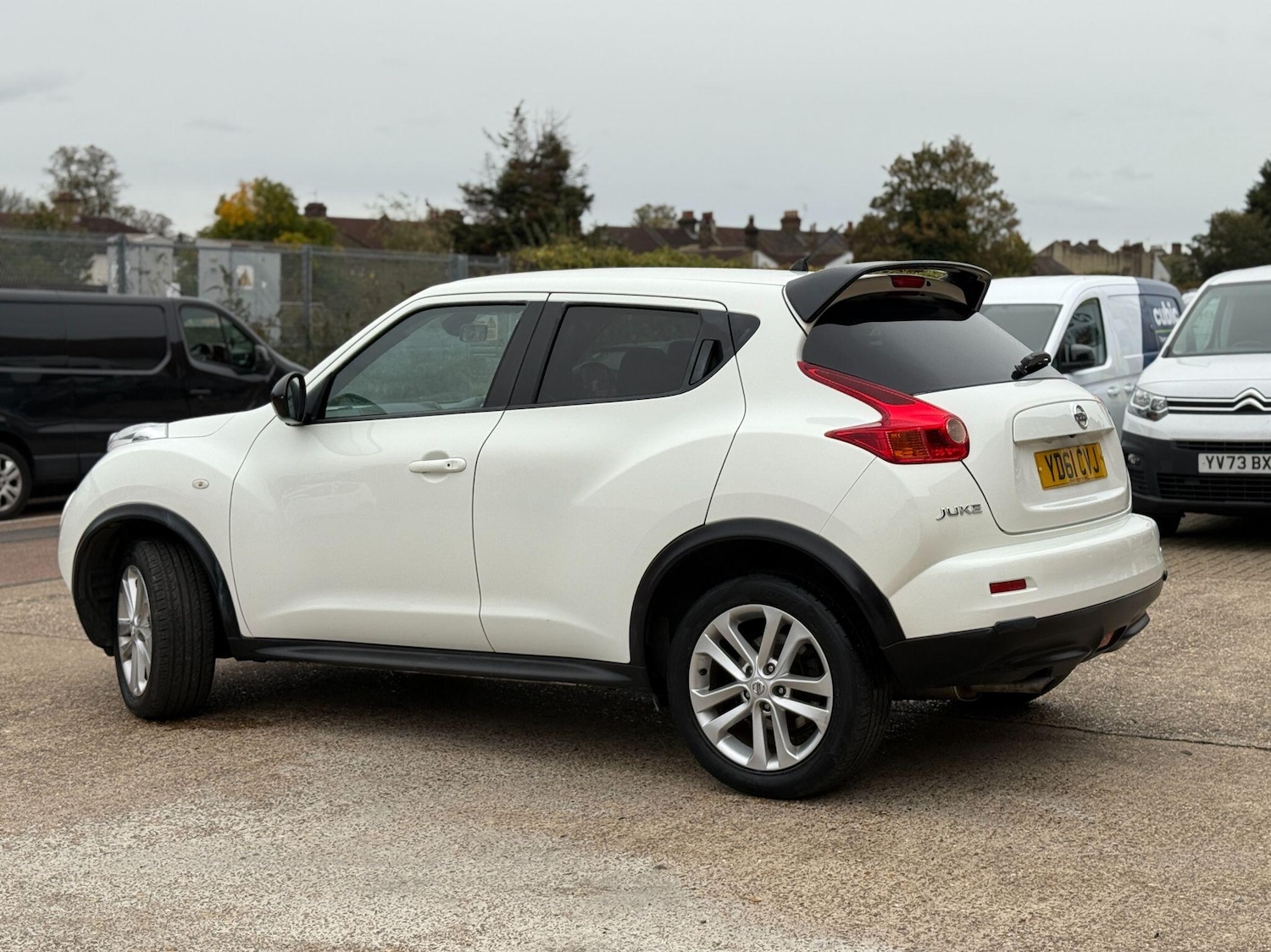 Used Nissan Juke 2011 for sale - 76381141: Photo 19