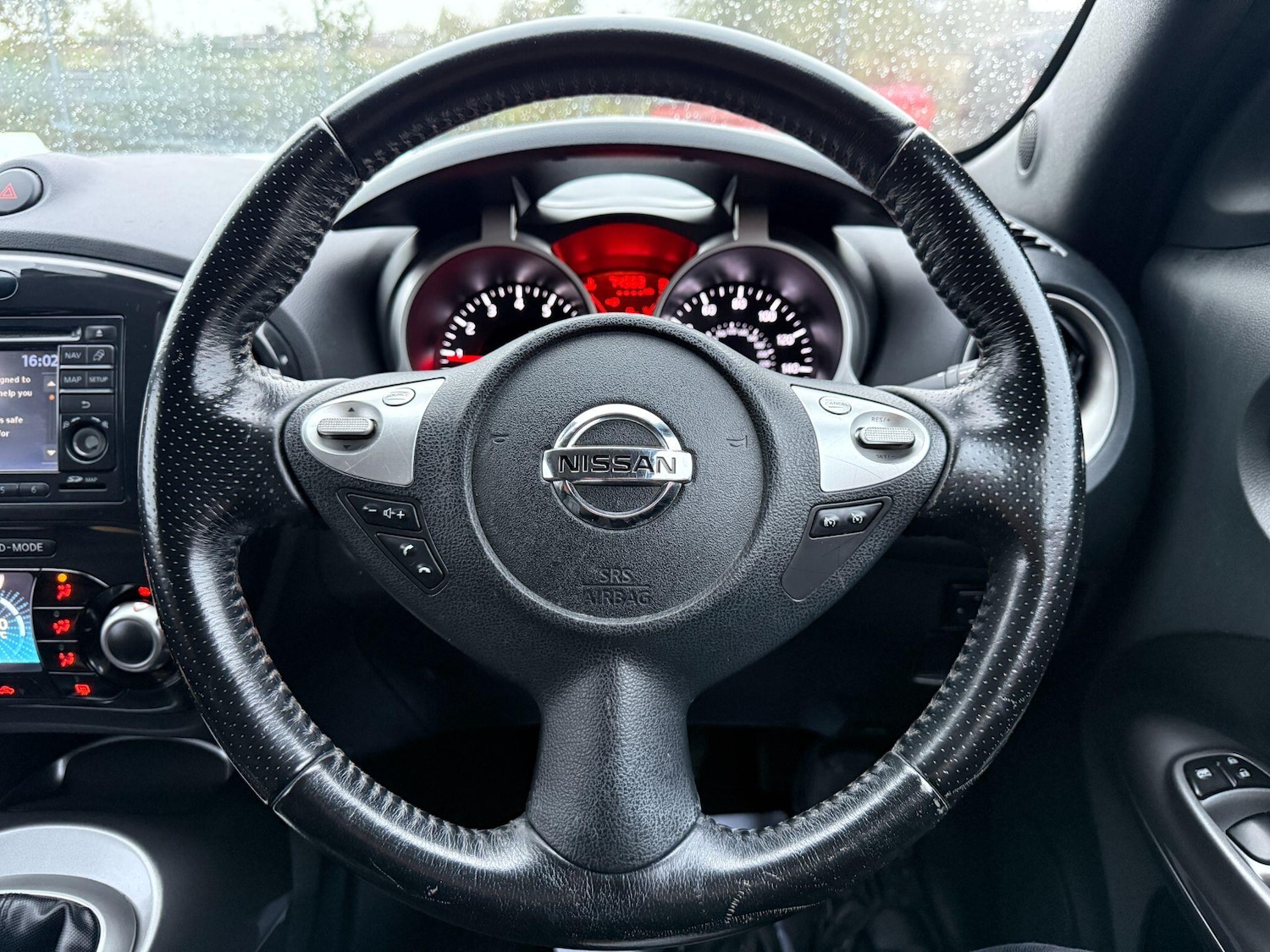 Used Nissan Juke 2011 for sale - 76381141: Photo 26