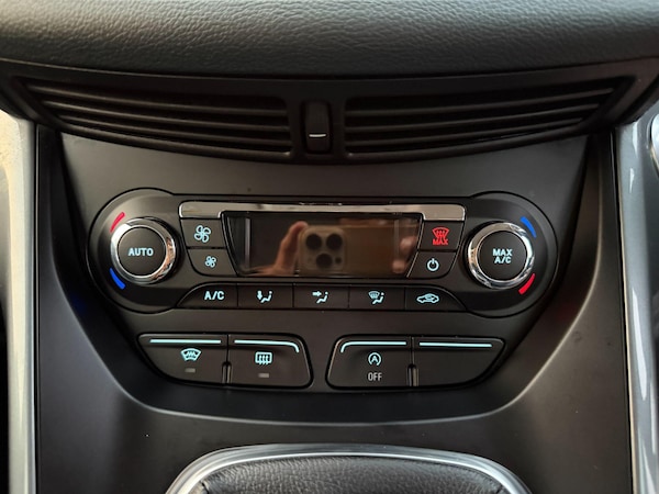 Used Ford C-Max 2014 for sale - 75478805: Photo 22