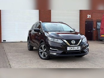 Used Nissan Qashqai 2019 for sale - 79484037: Photo