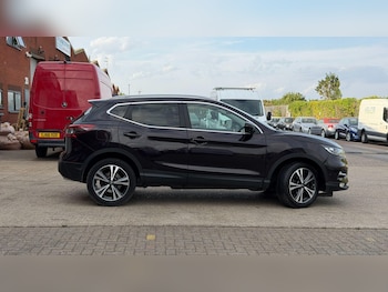 Used Nissan Qashqai 2019 for sale - 79484037: Photo