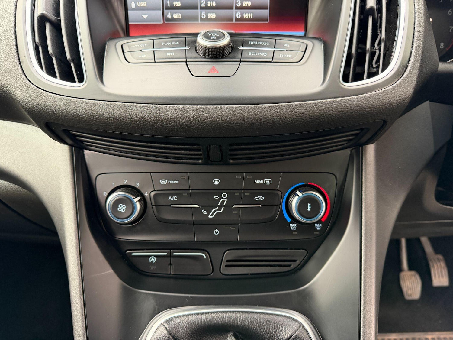 Used Ford Grand C-Max 2015 for sale - 76850466: Photo 33