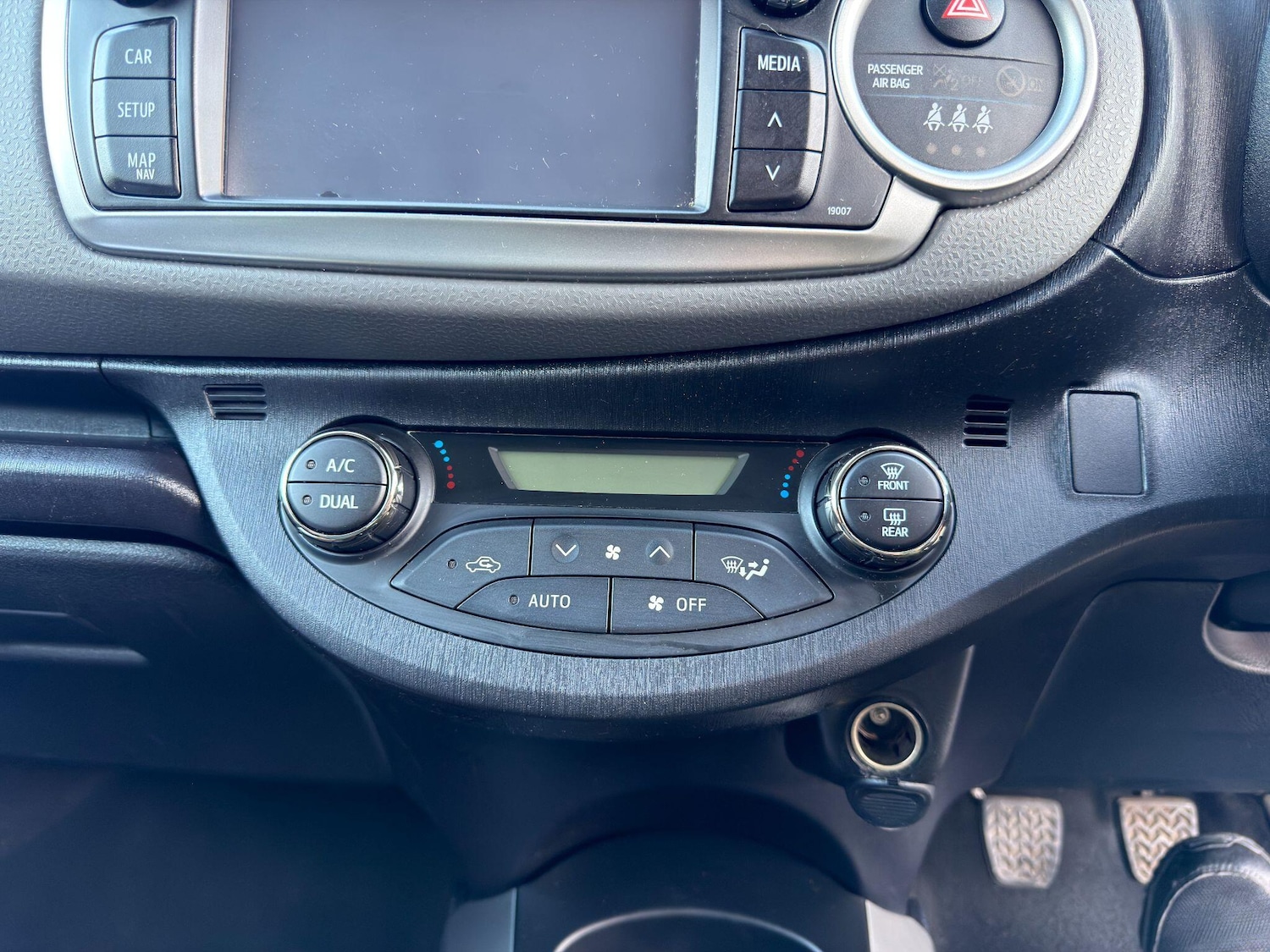 Used Toyota Yaris for sale - 77958019: Photo 24