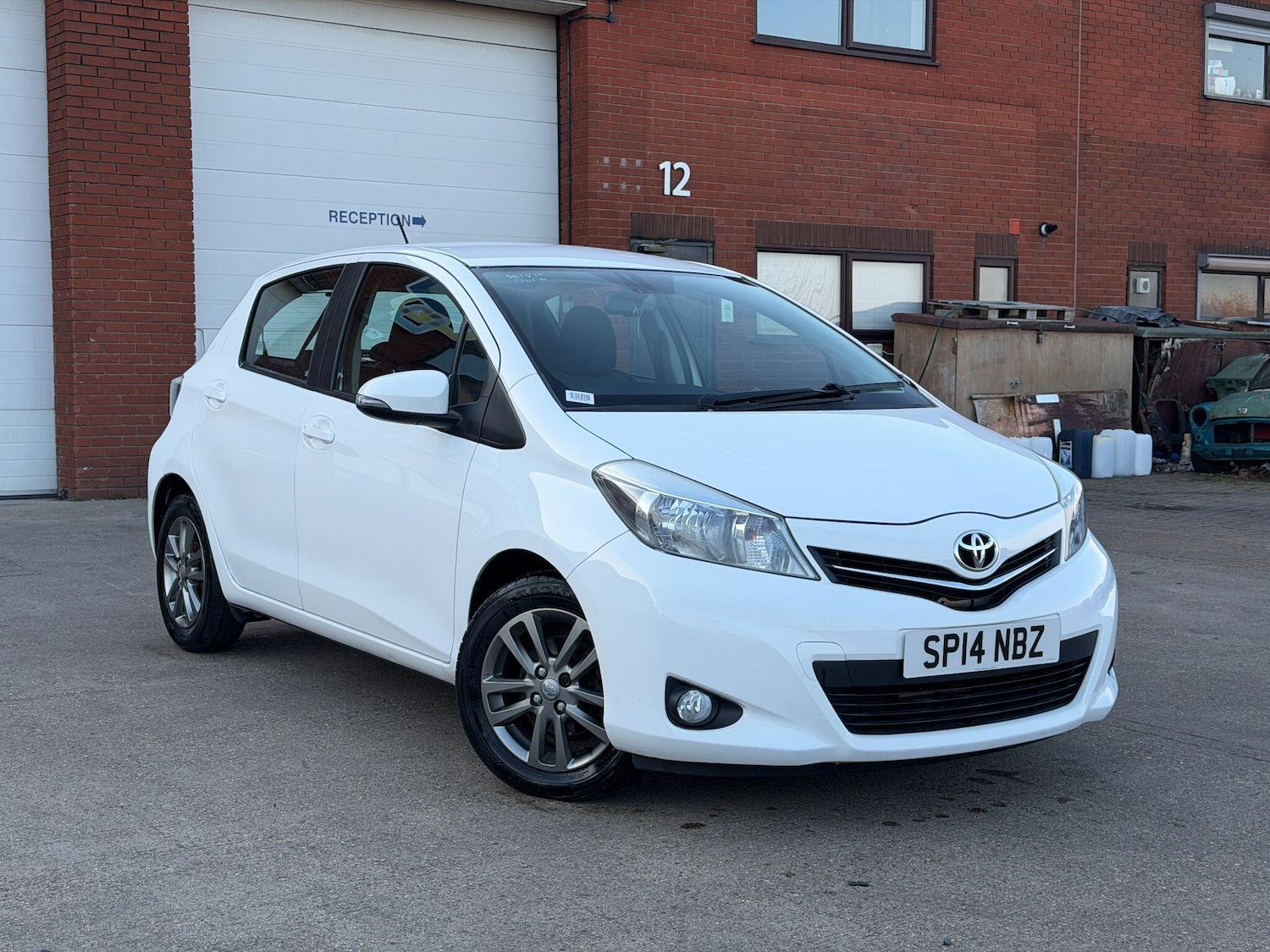 Used Toyota Yaris for sale - 77958019: Photo 4