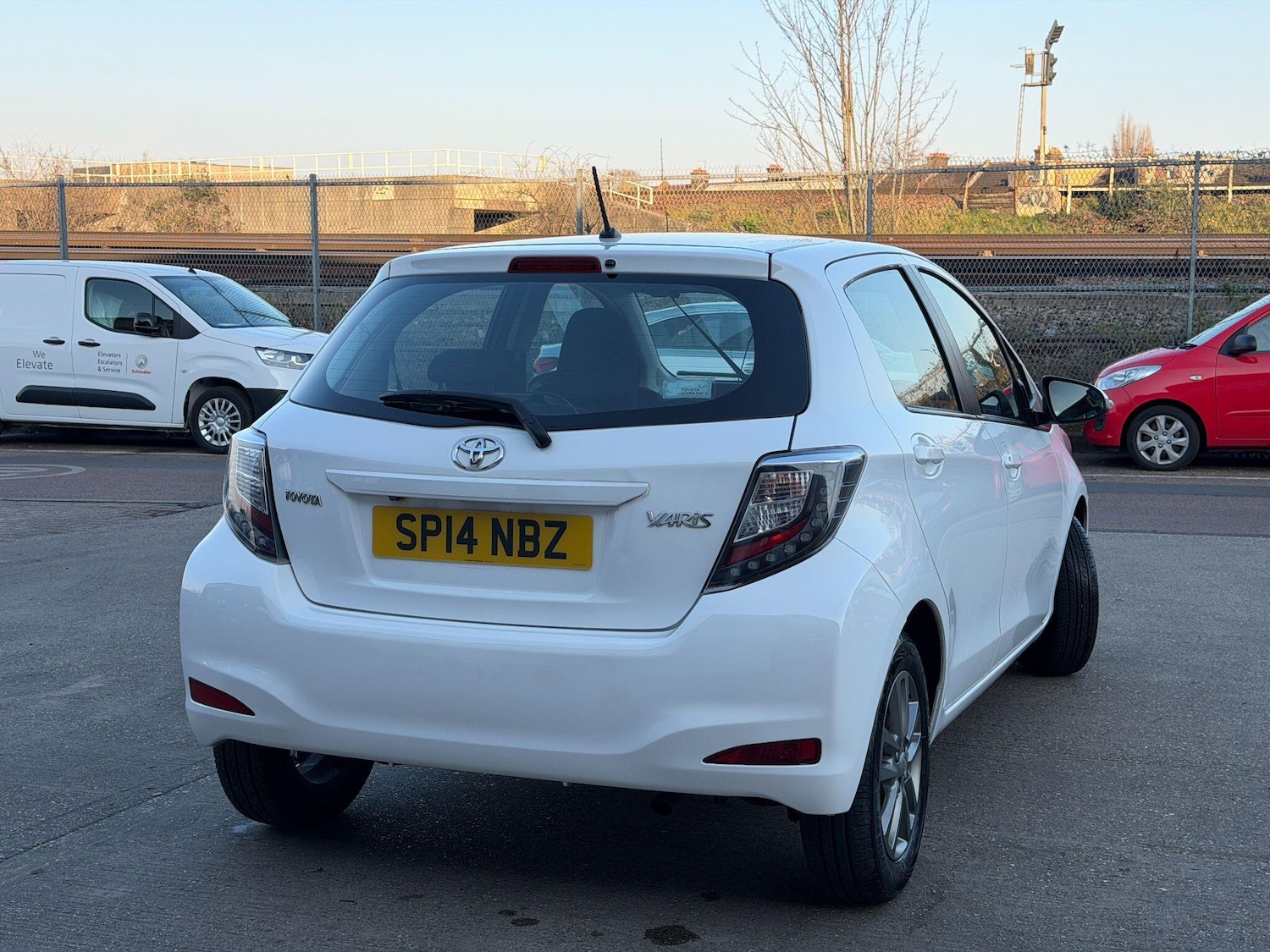 Used Toyota Yaris for sale - 77958019: Photo 9