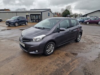 Used Toyota Yaris 2013 for sale - 78390568: Photo