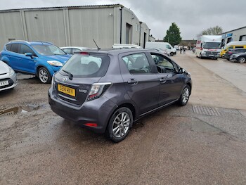 Used Toyota Yaris 2013 for sale - 78390568: Photo