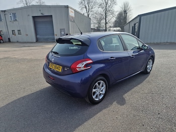 Used Peugeot 208 2012 for sale - 78390923: Photo