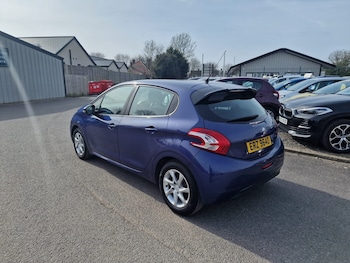 Used Peugeot 208 2012 for sale - 78390923: Photo
