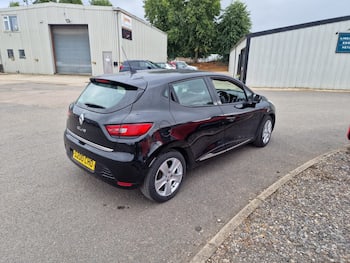 Used Renault Clio 2014 for sale - 79615956: Photo