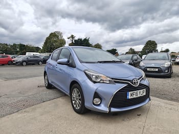 Used Toyota Yaris 2016 for sale - 79788187: Photo