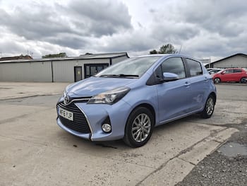 Used Toyota Yaris 2016 for sale - 79788187: Photo