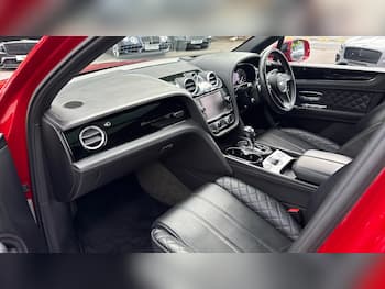 Used Bentley Bentayga 2020 for sale - 79845778: Photo