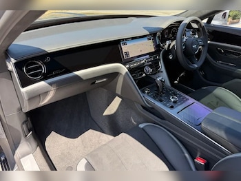 Used Bentley Flying Spur 2025 for sale - 78797689: Photo