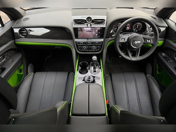 Used Bentley Bentayga 2024 for sale - 78797696: Photo