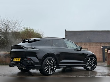Used Aston Martin DBX 2024 for sale - 78797691: Photo