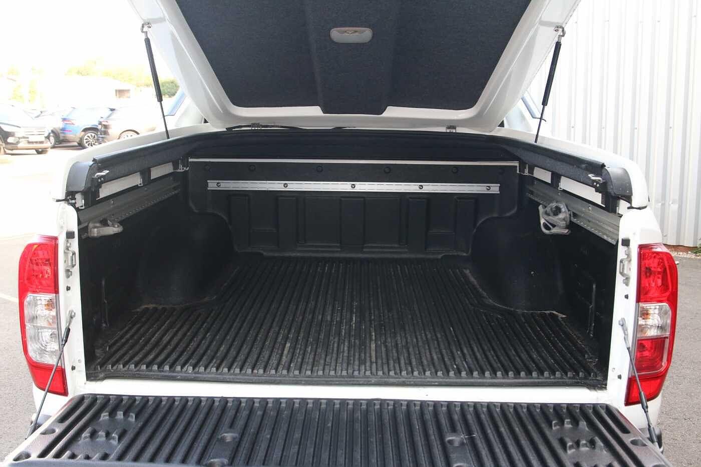 Used Nissan Navara for sale - 76608536: Photo 13