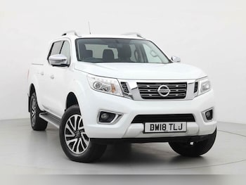 Used Nissan Navara 2018 for sale - 76608536: Photo