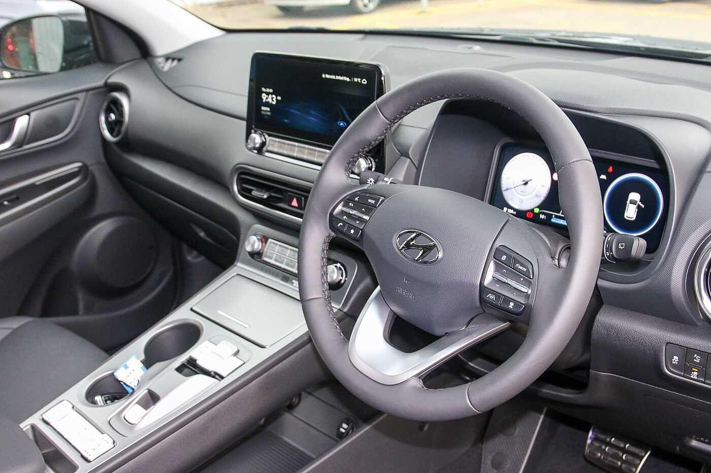 Used Hyundai KONA 2023 for sale - 77612031: Photo 3