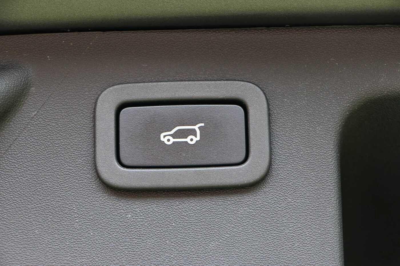 Used Land Rover Discovery Sport 2016 for sale - 76634091: Photo 19