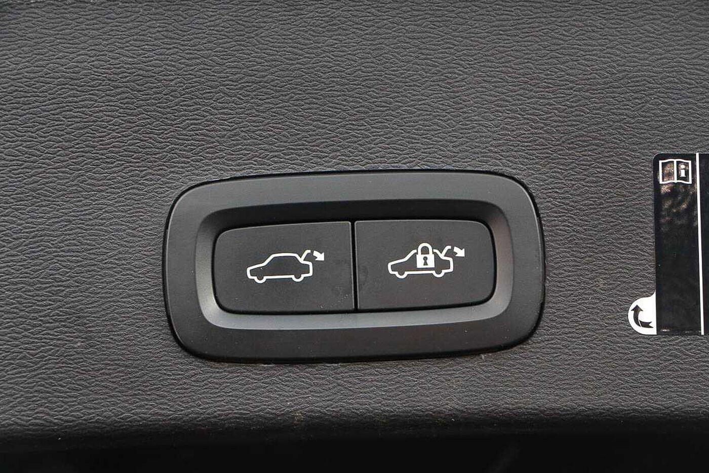 Used Volvo XC40 2022 for sale - 76607367: Photo 15