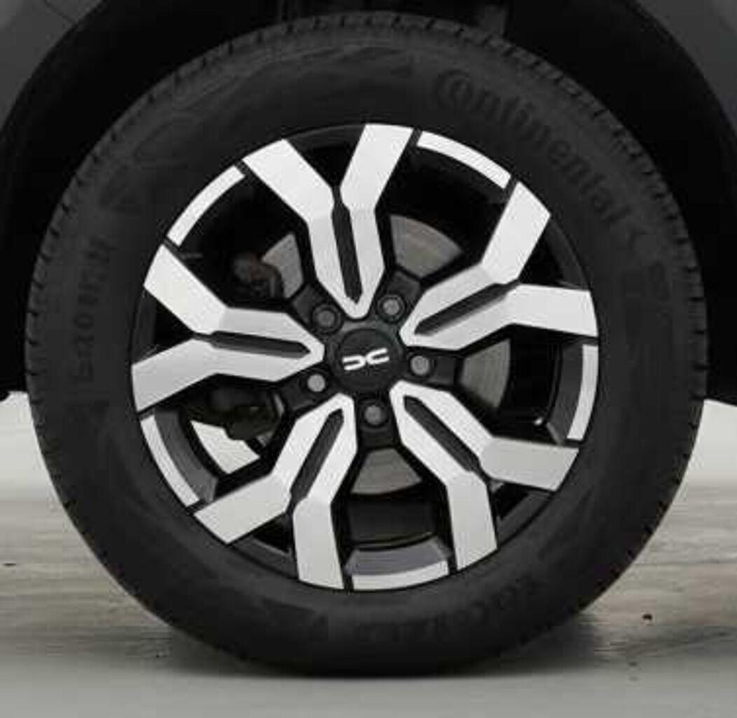 Used Dacia Duster 2024 for sale - 77029371: Photo 3