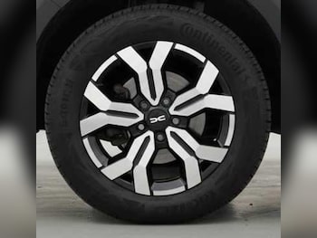 Used Dacia Duster 2024 for sale - 77029371: Photo