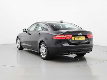 Used Jaguar XE 2018 for sale - 77156157: Photo