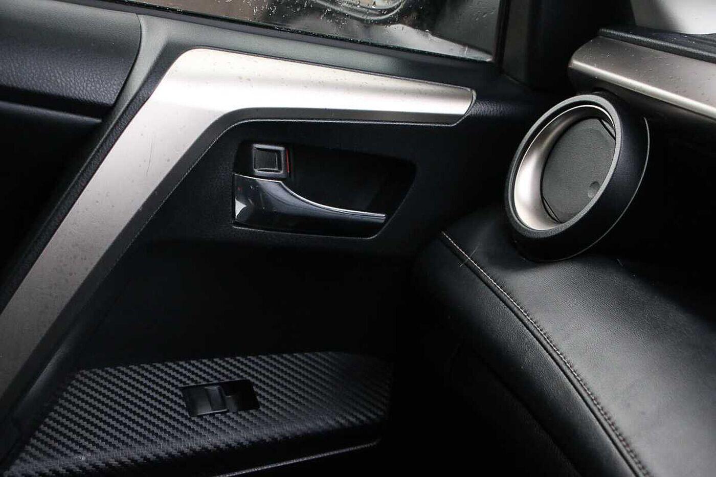 Used Toyota RAV4 2015 for sale - 77290733: Photo 12