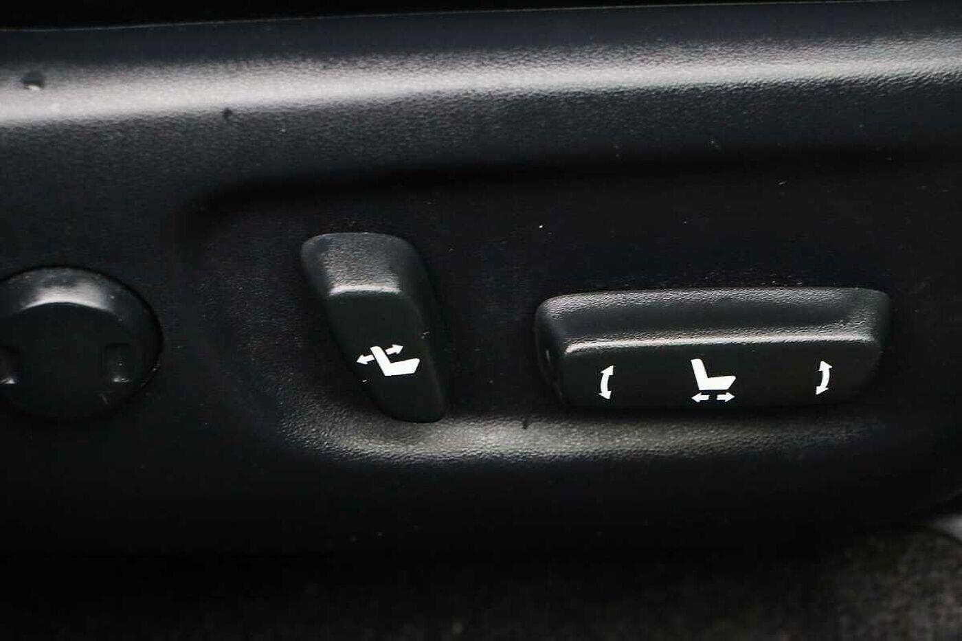 Used Toyota RAV4 2015 for sale - 77290733: Photo 15