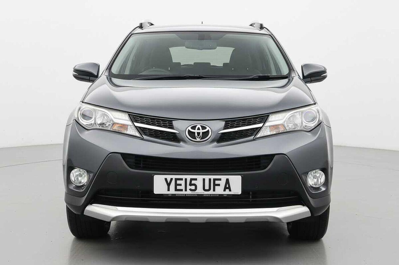 Used Toyota RAV4 2015 for sale - 77290733: Photo 2