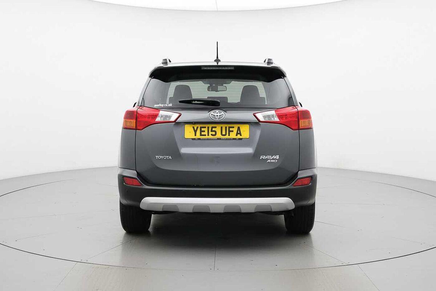 Used Toyota RAV4 2015 for sale - 77290733: Photo 4