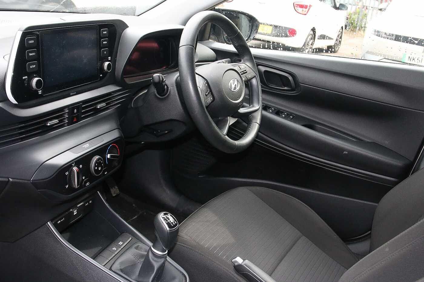 Used Hyundai i20 2022 for sale - 77633069: Photo 2