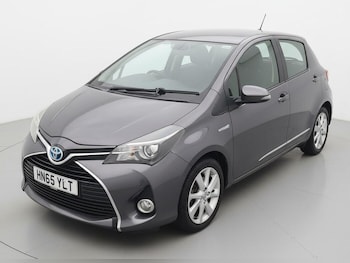 Used Toyota Yaris 2015 for sale - 76702176: Photo