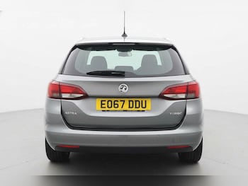 Used Vauxhall Astra 2017 for sale - 76607240: Photo