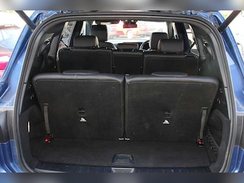 Used Mercedes-Benz GLB 2025 for sale - 78301125: Photo