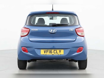 Used Hyundai i10 2016 for sale - 76608336: Photo