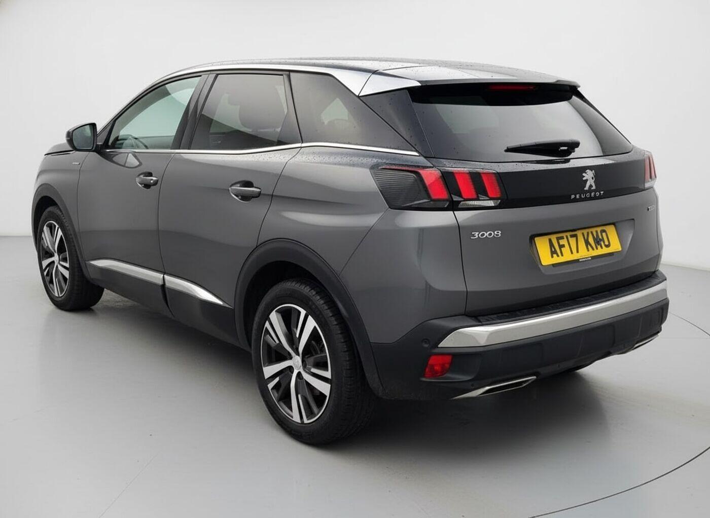 Used Peugeot 3008 2017 for sale - 76936239: Photo 4