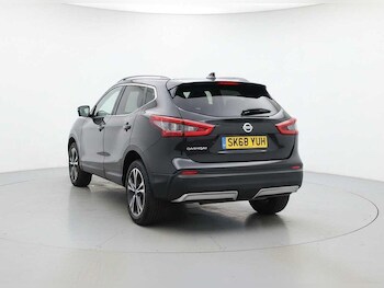 Used Nissan Qashqai 2018 for sale - 77738526: Photo