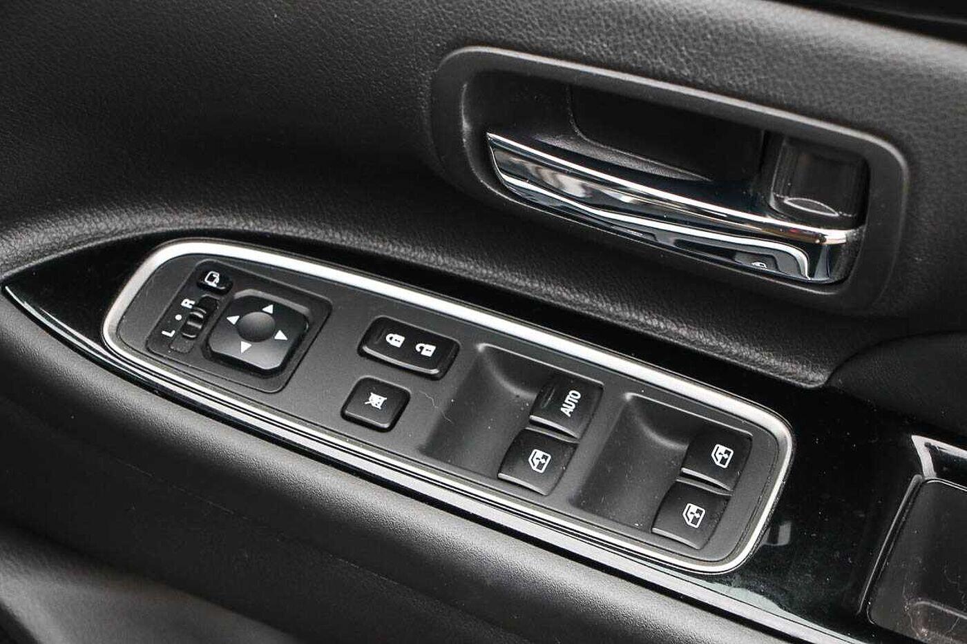 Used Mitsubishi Outlander 2016 for sale - 77670347: Photo 8