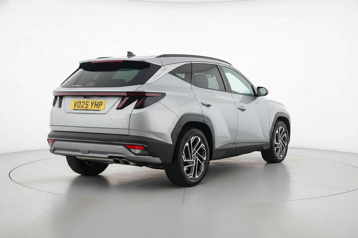 Used Hyundai TUCSON 2025 for sale - 76659320: Photo 2