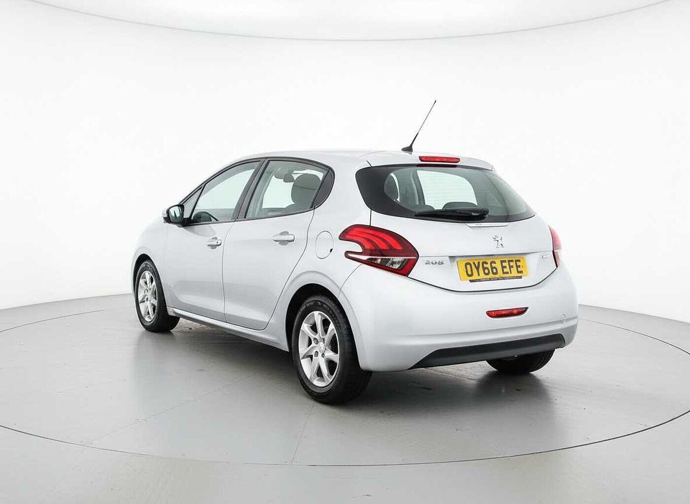 Used Peugeot 208 2016 for sale - 77632977: Photo 4