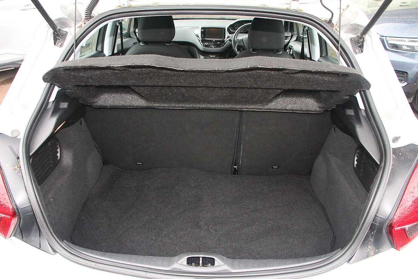 Used Peugeot 208 2016 for sale - 77632977: Photo 5