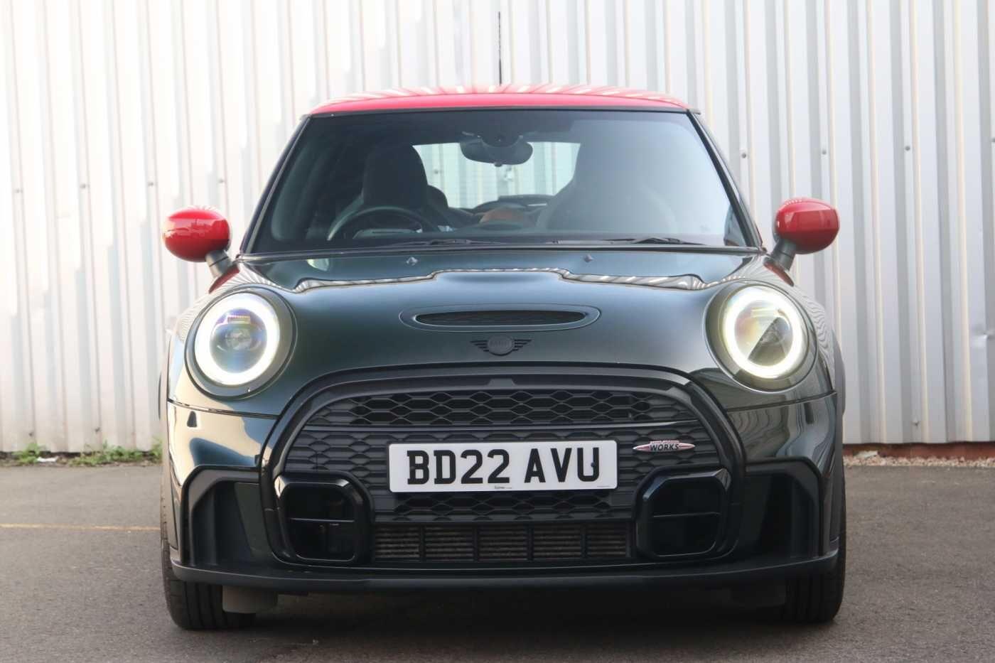 Used MINI Hatch 2022 for sale - 76701385: Photo 2