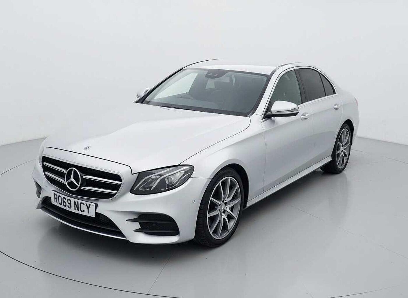 Used Mercedes-Benz E Class 2019 for sale - 76823516: Photo 2