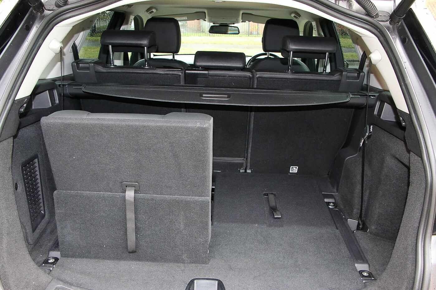 Used Land Rover Discovery Sport 2016 for sale - 76927078: Photo 18