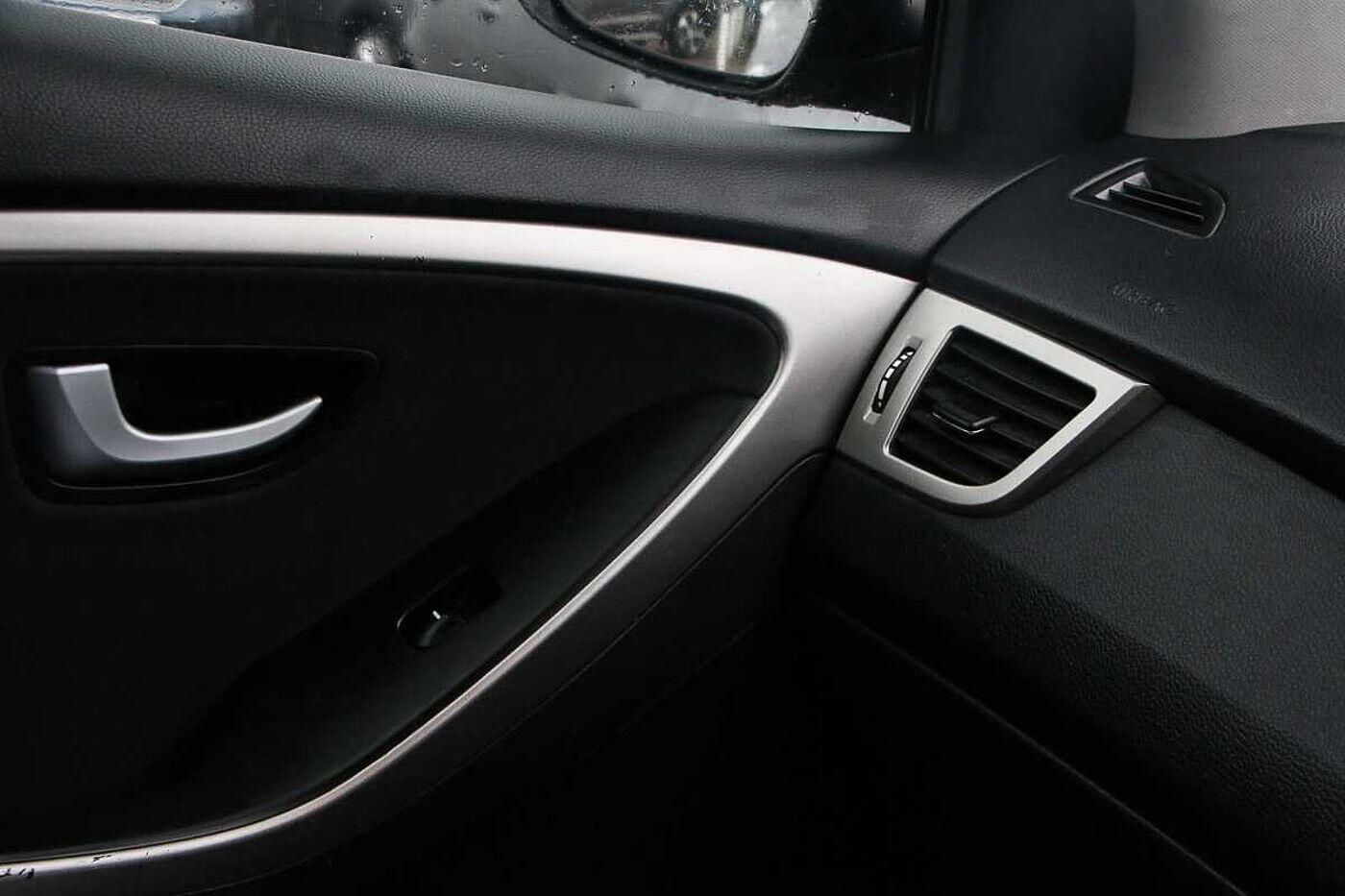 Used Hyundai i30 2015 for sale - 77290728: Photo 14