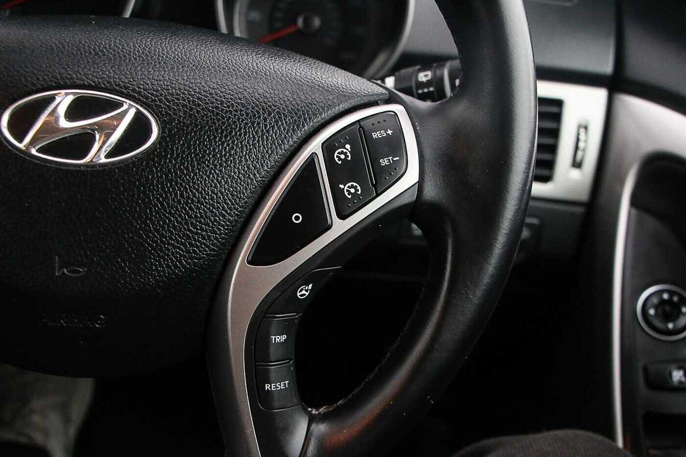 Used Hyundai i30 2015 for sale - 77290728: Photo 17